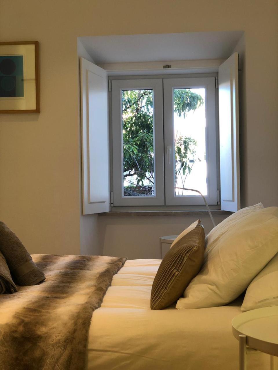 Ultra Chic Santa Catarina Apartment Lissabon